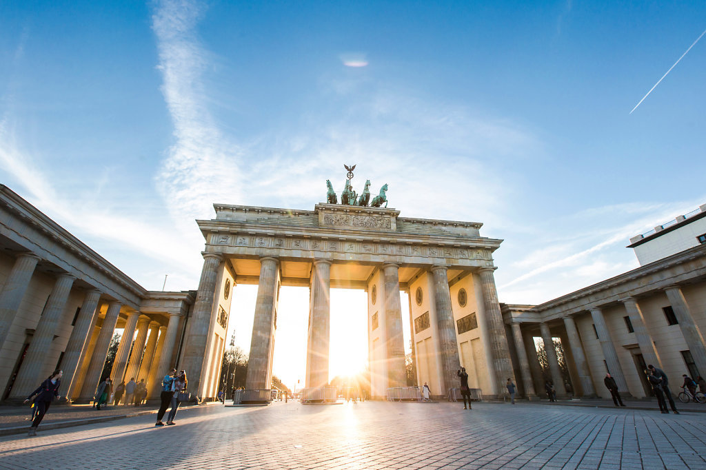 brandenburgertor-sonne.jpg